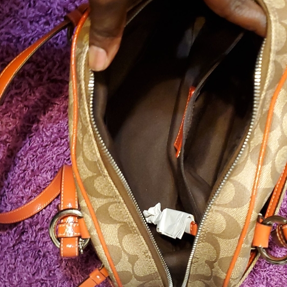 Coach Pey Satchel - Picture 11 of 16